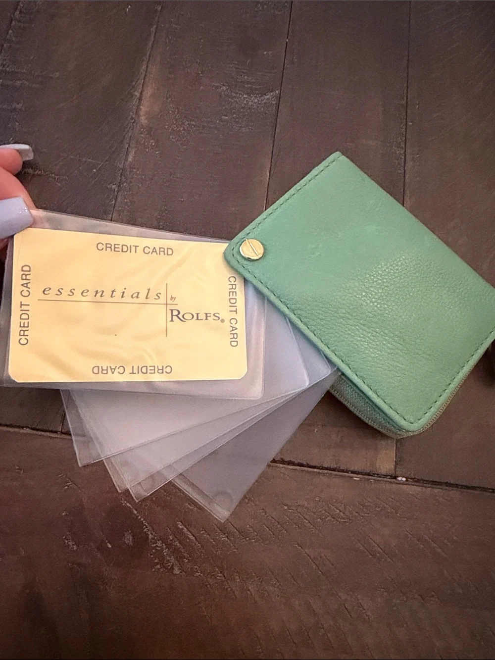 Rolfs Lazy Susan Kermit the frog Green Leather Zip Wallet with Gold Accent